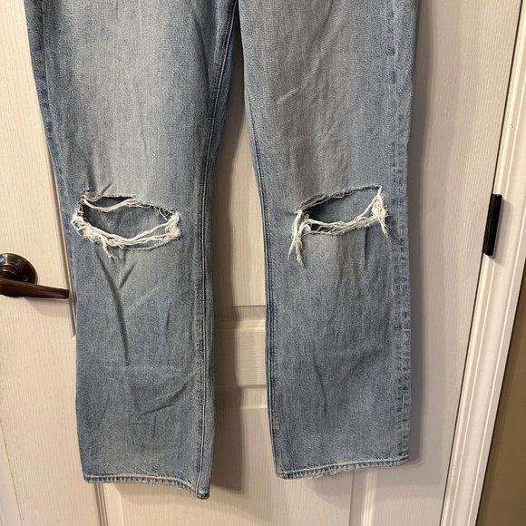 American Eagle | 90s Bootcut Light Wash Distressed Denim Jean Womens 6 30 x 31.5 - Picture 7 of 13